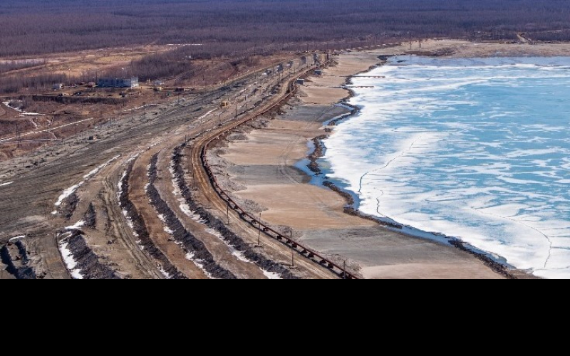 Estudo Tensão Deformação em Barragens de Rejeitos – Online